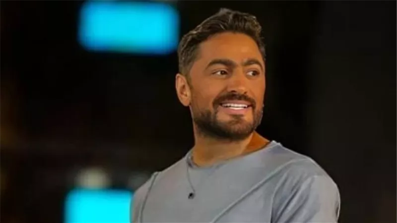 تامر حسني يستعيد ذكريات ألبومه مع شيرين عبد الوهاب ويوجه رسالة للمنتج نصر محروس