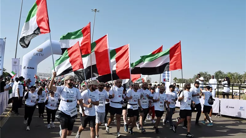 25 ألف مشارك في سباق 