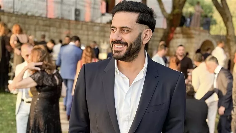 عبدالله بوشهري يخوض ثاني تجاربه الإخراجية بمسلسل 