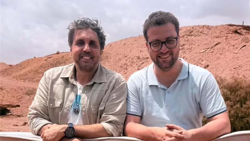 بصورة مع هشام ماجد.. ميشيل ميلاد يعلن عن ظهوره ضيف شرف في 