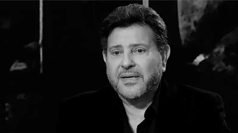 موعد وصول جثمان هاني شاكر إلى القاهرة وتفاصيل الجنازة والعزاء