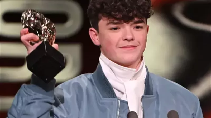 أوين كوبر يصنع التاريخ كأصغر فائز في جوائز الـ BAFTA لعام 2026