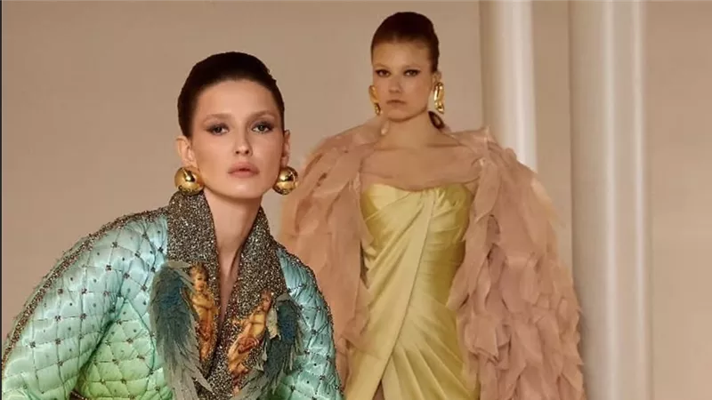 ألوان جريئة ولمسات درامية.. نيكولا جبران يسرق الأنظار بأحدث مجموعاته