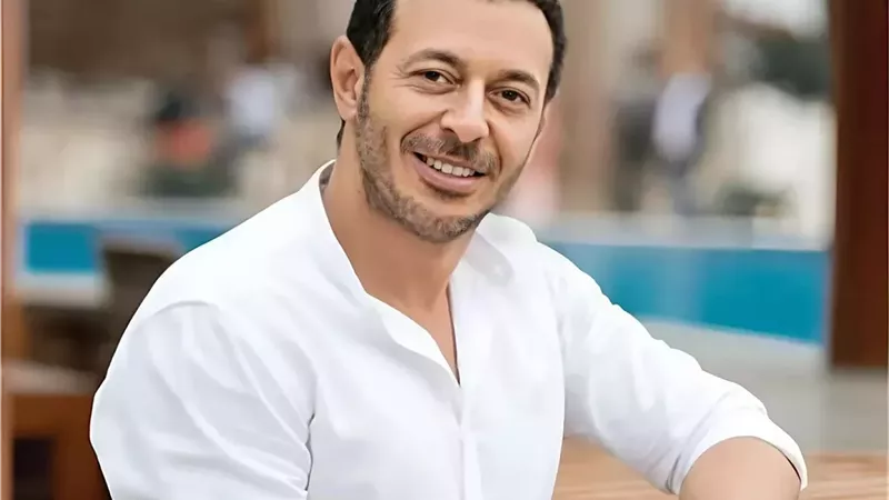 في عيد ميلاده.. مصطفى شعبان نجم ذو بصمة مميزة في عالم السينما والدراما