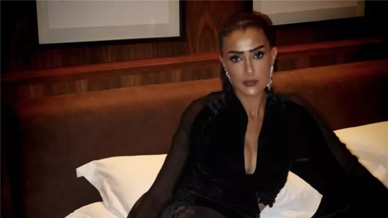 غادة عبد الرازق تتألق بالأناقة السوداء في أحدث ظهور يخطف الأنظار