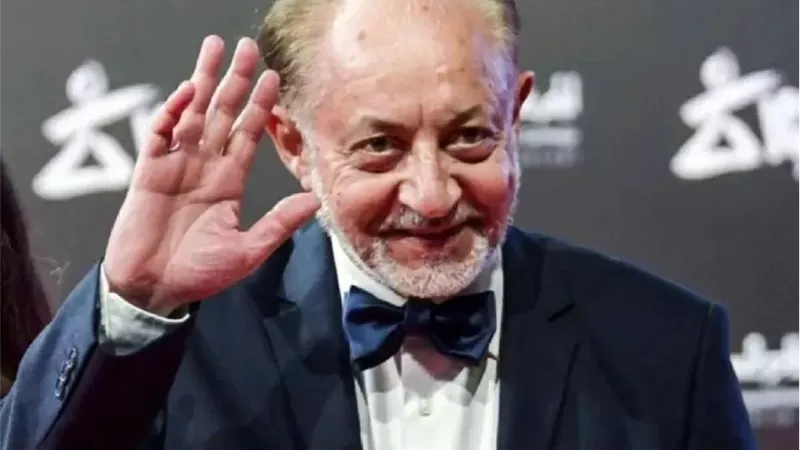 وفاة الفنان الكبير عبدالعزيز مخيون بعد صراع مع المرض عن عمر 80 عامًا