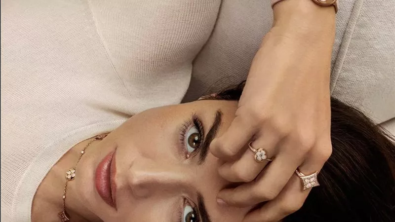 Louis Vuitton تفتتح فصلاً جديداً من Color Blossom بتوقيع آنا دي أرماس