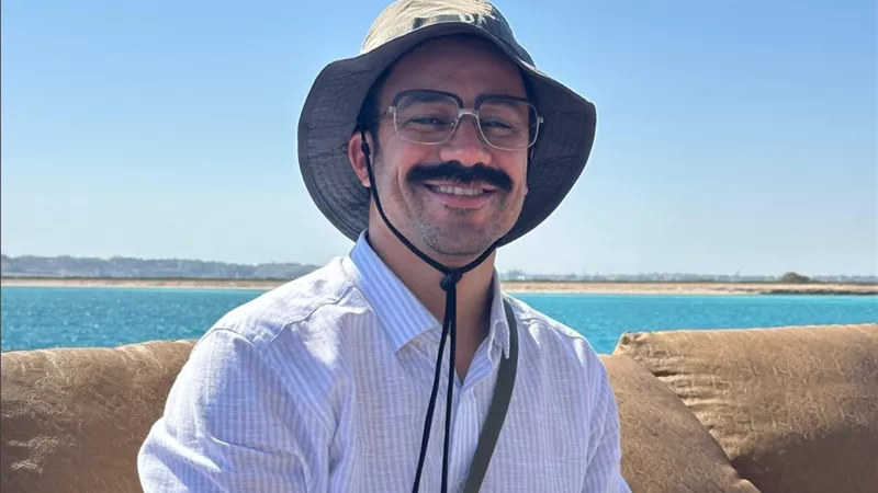 بالصور..أحمد داود من كواليس فيلم الكراش