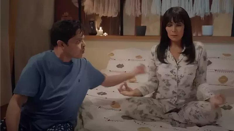 محمد هنيدي ومنى زكي يحتفلان بعرض «الجواهرجي» قبل طرحه بالسينمات