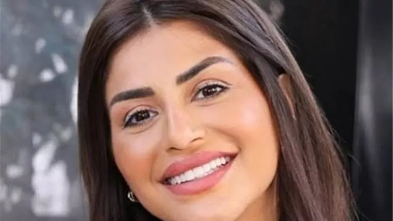 منة فضالي تبدأ تصوير «عيلة تعمل عمايل» في دمشق