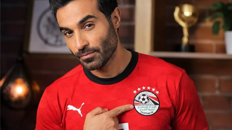 أحمد فهمي بينهم.. نجوم الفن يدعمون مصر قبل مواجهة أستراليا في كأس العالم الليلة