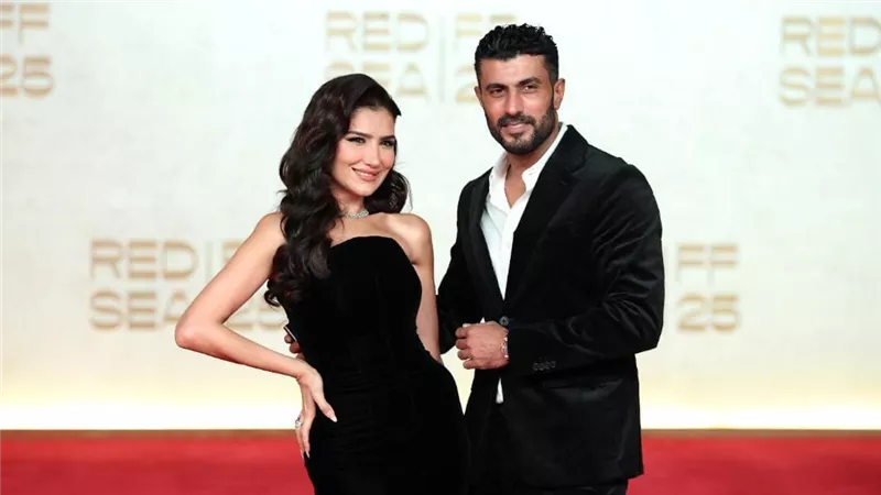 محمد سامي ومي عمر يجتمعان في «8 طلقات»