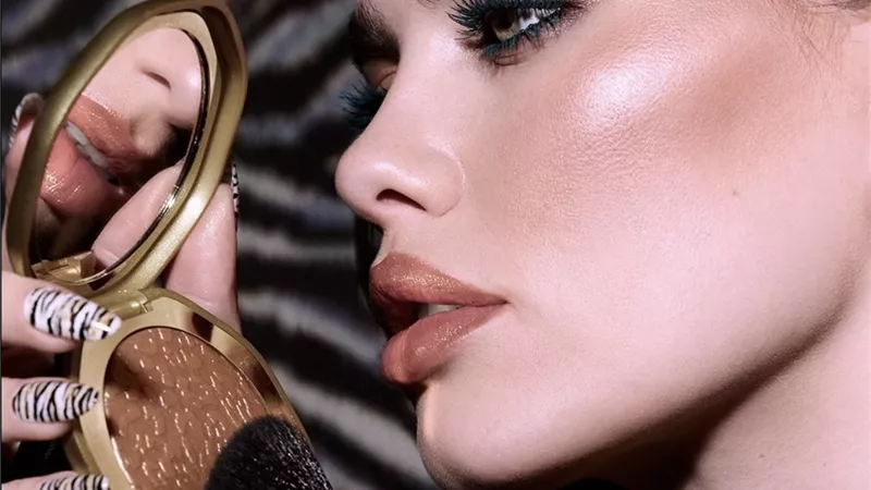 KIKO Milano وJust Cavalli يشعلان صيف 2026 بتعاون جمالي مستوحى من بريق الليل