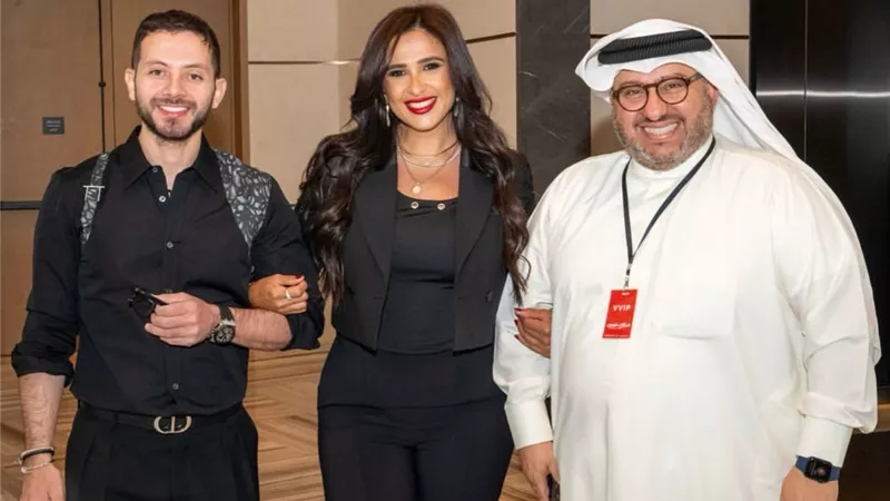ياسمين عبدالعزيز تكشف عن كواليس العرض الأول لفيلم 