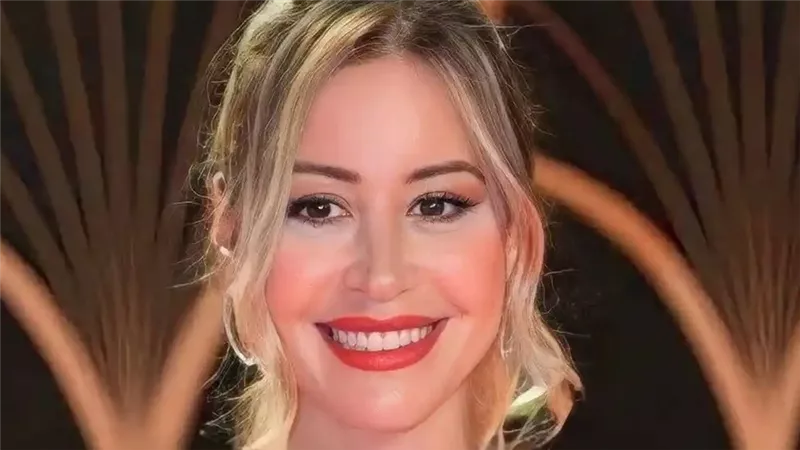 منة شلبي تنهي تصوير «عنبر الموت» استعدادا لعرضه على شاهد