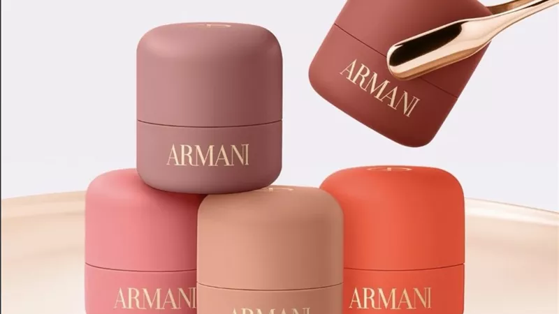 Armani Beauty تصدر احدث مجموعاتها Dolci Makeup Blush بخمس درجات مستوحاة من الحلويات