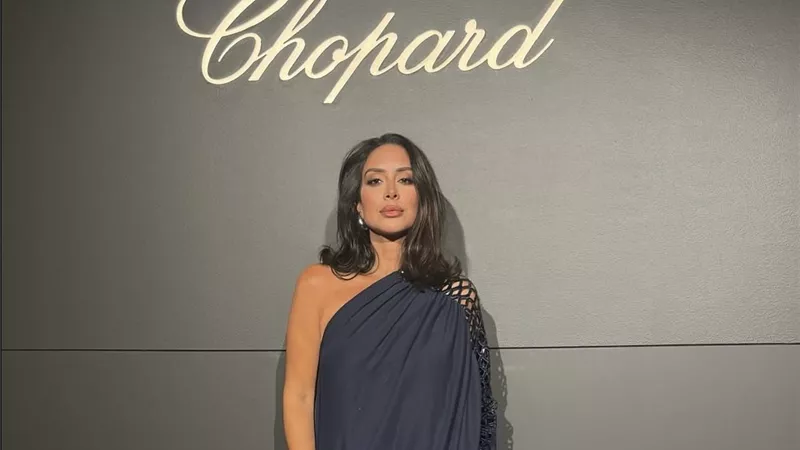 بسنت شوقي تخطف الأنظار بإطلالة لافتة في احتفالية Chopard بنيويورك