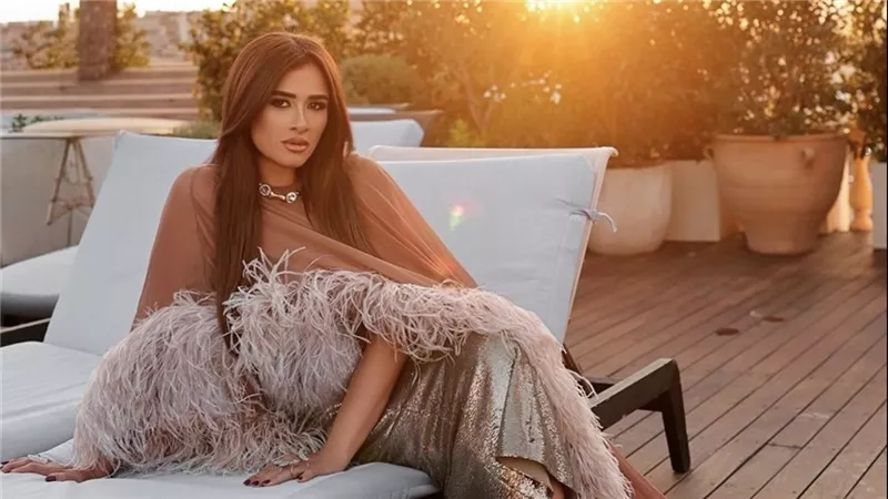      ياسمين عبد العزيز تحتفل بتكريمها في هوليوود بإطلالات أنيقة من Albright Fashion Library