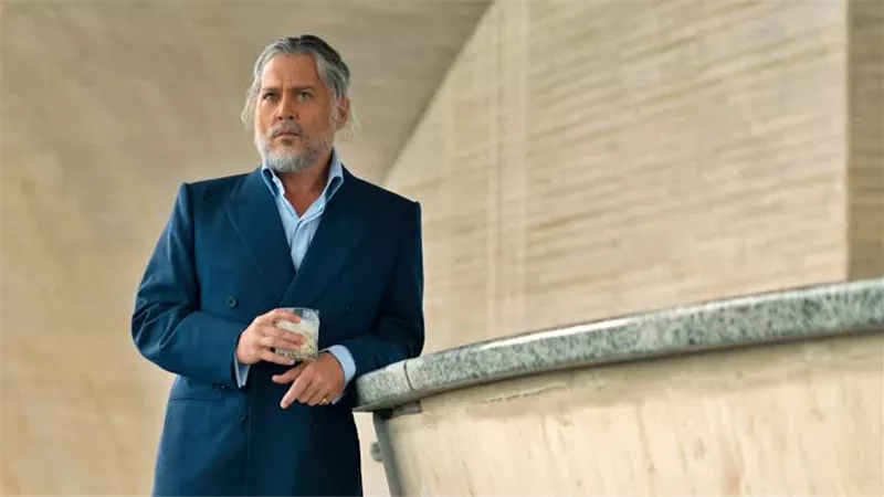جوني ديب يعود بفيلم Day Drinker إلى هوليوود مع بينيلوبي كروز وهذا موعد طرحه