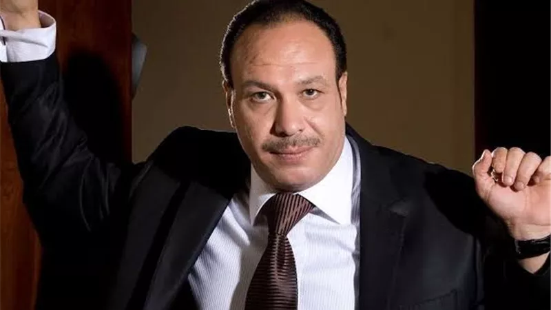 تاجر السعادة وابن القنصل والريان.. محطات صنعت نجومية الراحل خالد صالح 