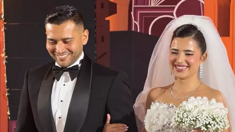صابرين في ليلة مختلفة.. زفاف نجلها يجمع كبار نجوم الفن