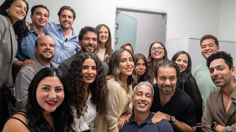 أجمل الليالي.. هشام ماجد يحتفي بحضور أصدقائه من الوسط الفني في عرض 