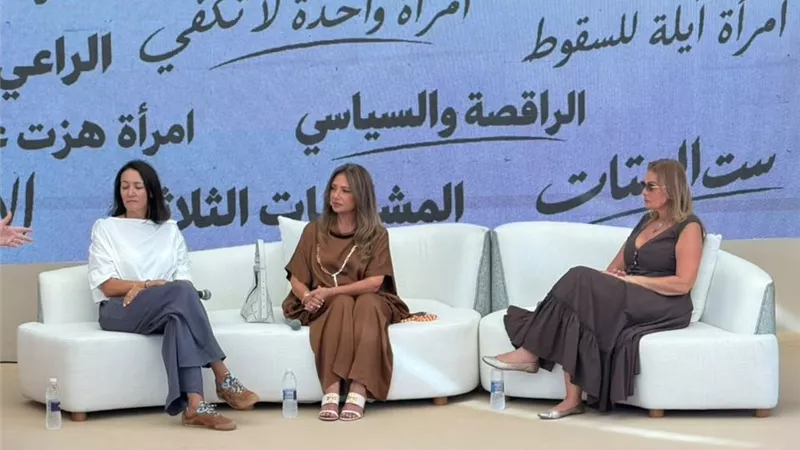 يسرا من الجونة: إلهام شاهين رهنت منزلها لاستكمال تصوير فيلم لها.. وتملك حبا استثنائيا للفن