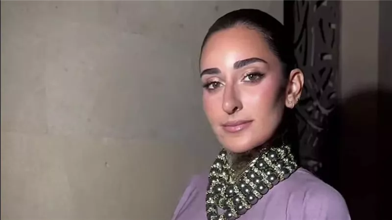 امينة خليل 